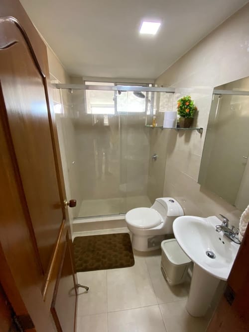 Apartamento de 4 alcobas en arriendo en Bocagrande, Cartagena, 157 m² · foto 7 de 16