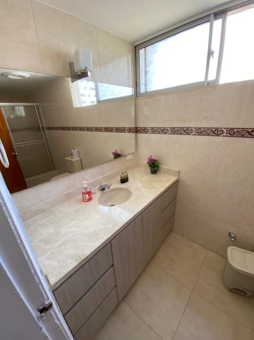 Apartamento de 4 alcobas en arriendo en Bocagrande, Cartagena, 157 m² · foto 8 de 16