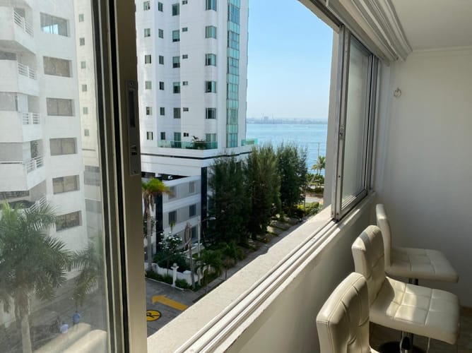 Apartamento de 4 alcobas en arriendo en Bocagrande, Cartagena, 157 m² · foto 15 de 16