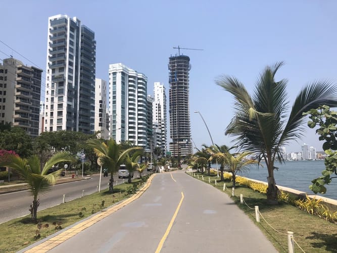 Apartamento de 4 alcobas en arriendo en Bocagrande, Cartagena, 157 m² · foto 16 de 16