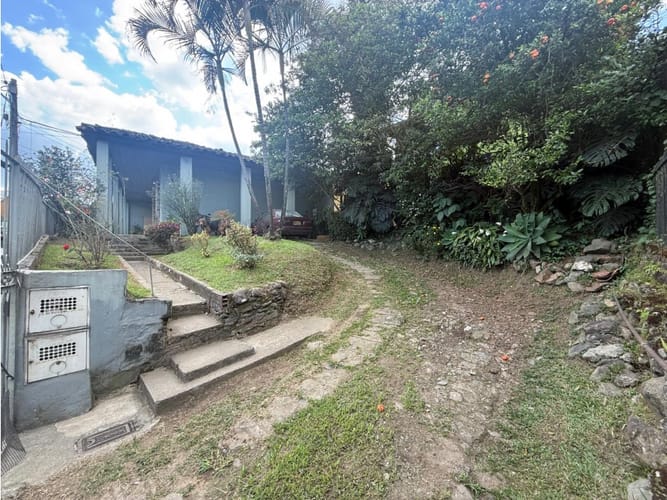 Casa de 8 alcobas en venta en La Tablaza, La Estrella, 440 m² · foto 8 de 24
