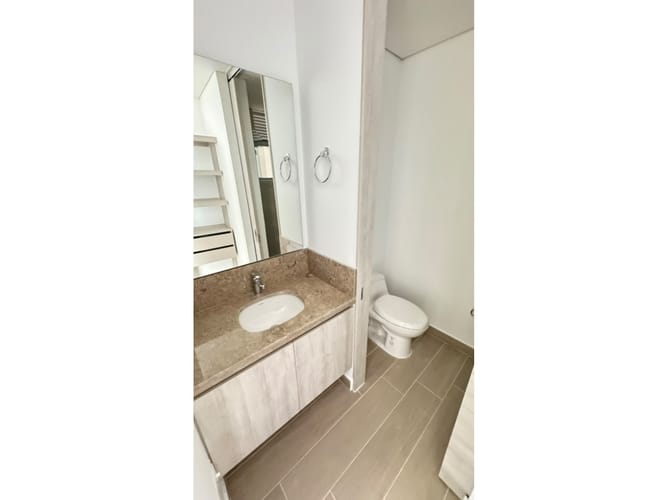 Apartamento de 2 alcobas en arriendo en Serena Del Mar, Cartagena, 91 m² · foto 11 de 14