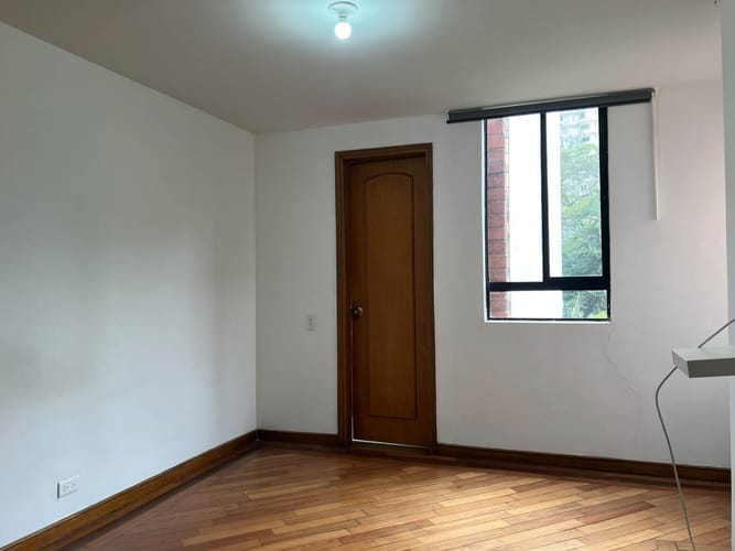 Apartamento de 4 alcobas en arriendo en Santa María De Los Ángeles, Medellín, 180 m² · foto 9 de 18