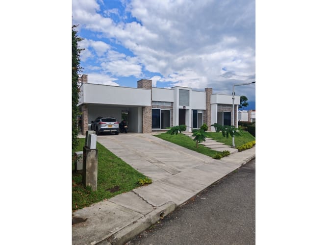 Casa de 5 alcobas en venta en El Caimo, Armenia, 270 m² · foto 9 de 21