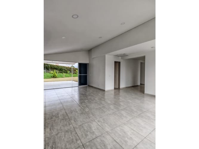 Casa de 5 alcobas en venta en El Caimo, Armenia, 270 m² · foto 18 de 21