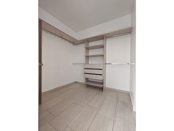 Casa de 5 alcobas en venta en El Caimo, Armenia, 270 m² · foto 20 de 21