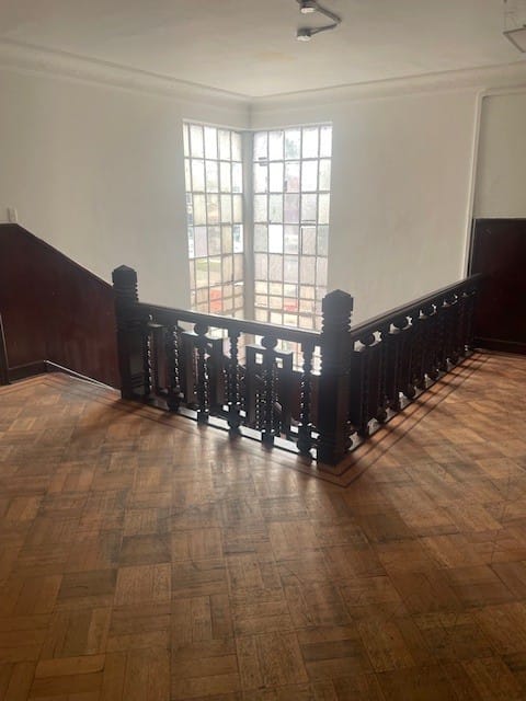 Casa de 7 alcobas en venta en Chapinero Central, Bogotá, 619 m² · foto 2 de 22
