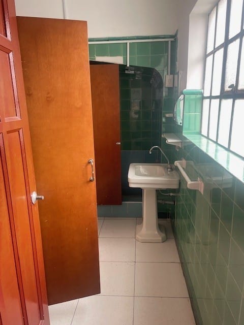 Casa de 7 alcobas en venta en Chapinero Central, Bogotá, 619 m² · foto 5 de 22