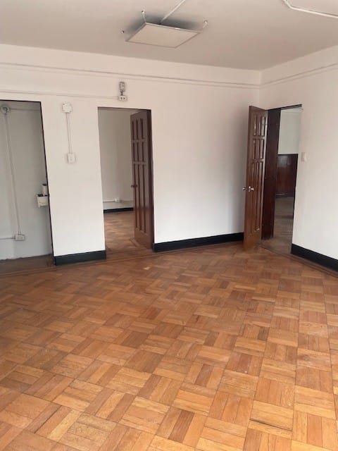 Casa de 7 alcobas en venta en Chapinero Central, Bogotá, 619 m² · foto 8 de 22