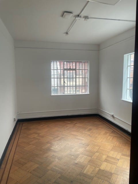 Casa de 7 alcobas en venta en Chapinero Central, Bogotá, 619 m² · foto 11 de 22