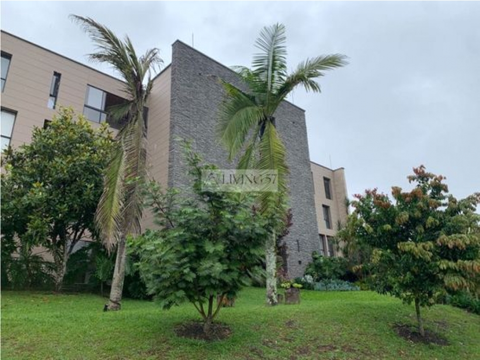 Apartamento de 3 alcobas en venta en Cabeceras De Llanogrande, Rionegro, 191 m² · foto 2 de 24