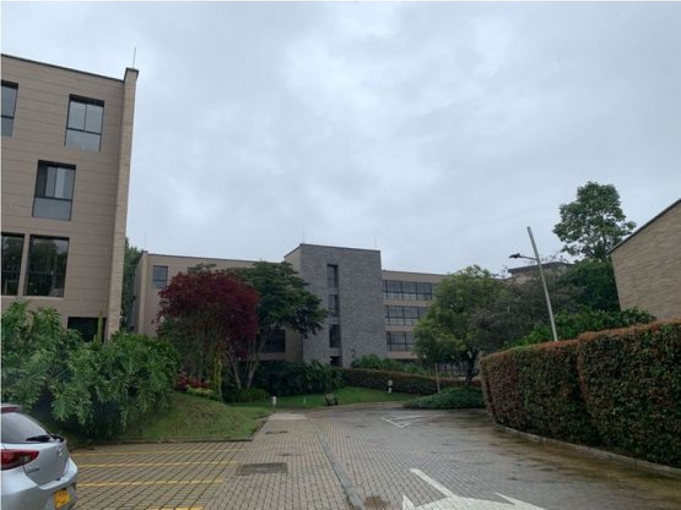 Apartamento de 3 alcobas en venta en Cabeceras De Llanogrande, Rionegro, 191 m² · foto 3 de 24