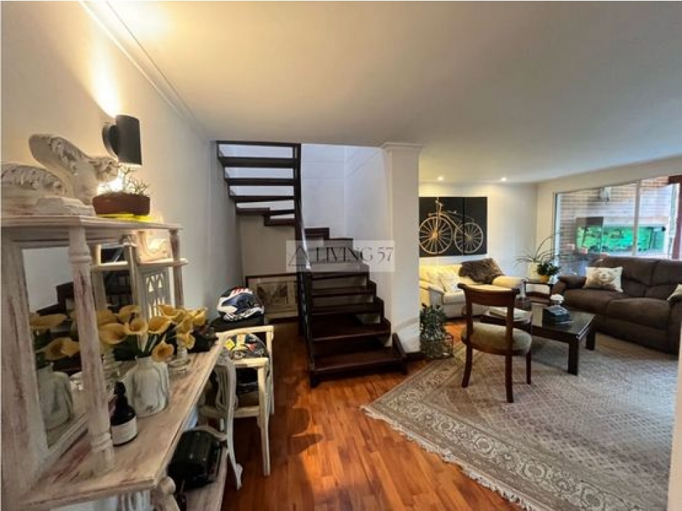 Casa de 3 alcobas en venta en San Lucas, Medellín, 230 m² · foto 6 de 20
