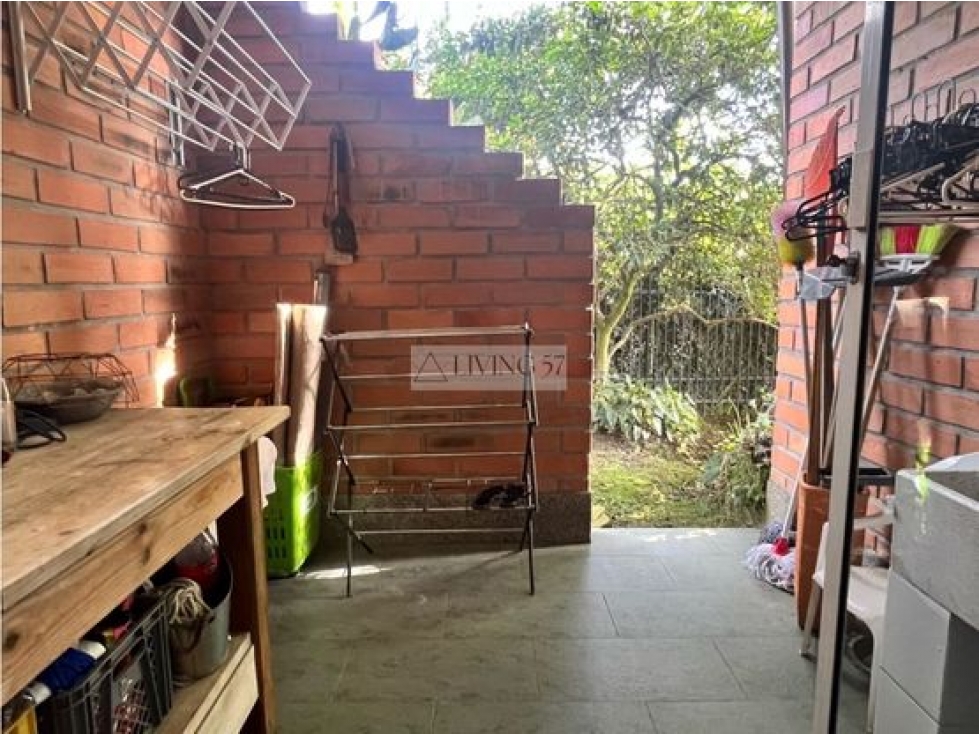 Casa de 3 alcobas en venta en San Lucas, Medellín, 230 m² · foto 20 de 20