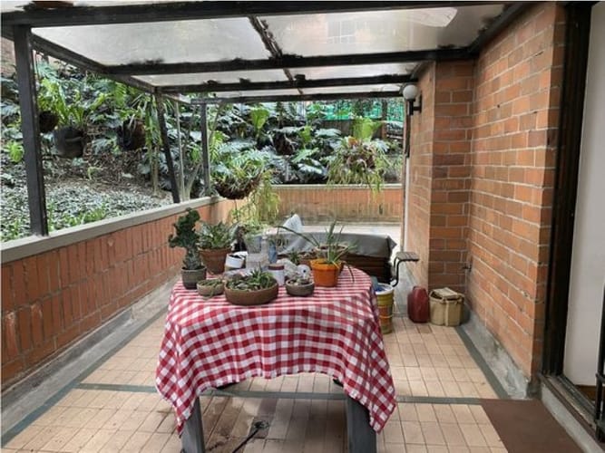 Apartamento de 3 alcobas en venta en El Poblado, Medellín, 101 m² · foto 5 de 17