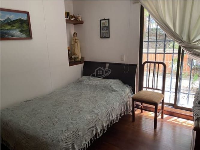 Apartamento de 3 alcobas en venta en El Poblado, Medellín, 101 m² · foto 9 de 17