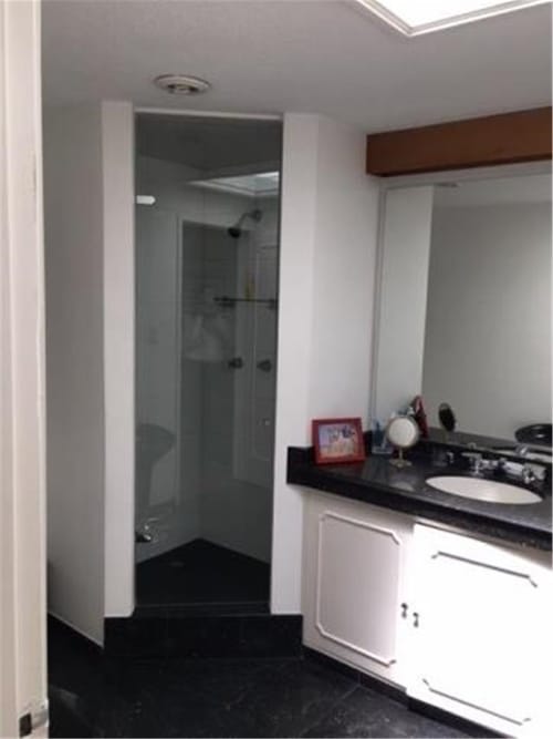 Apartamento de 4 alcobas en venta en Santa Barbara Occidental, Bogotá, 300 m² · foto 15 de 16
