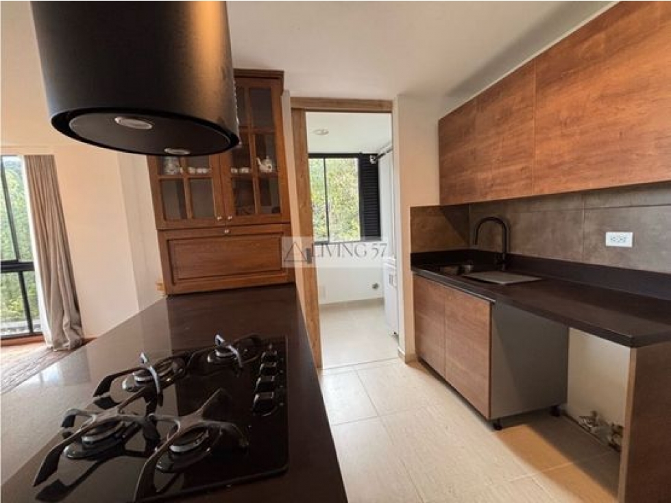Apartamento de 3 alcobas en venta en El Retiro, 184 m² · foto 4 de 24