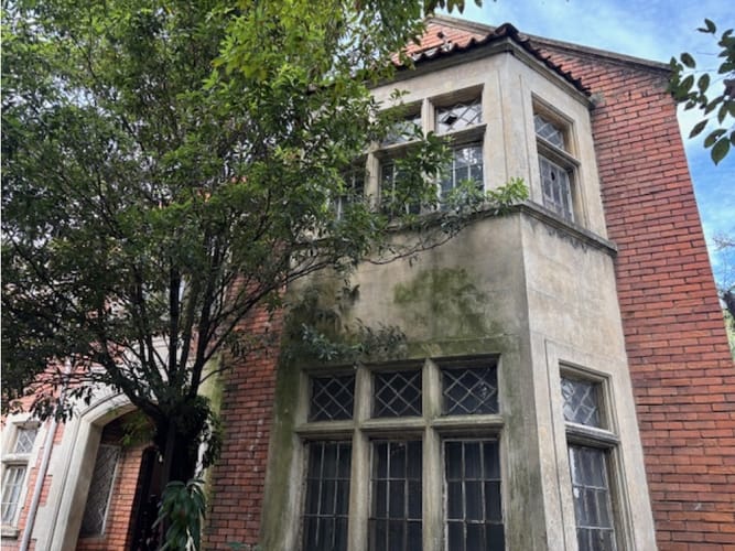Casa de 6 alcobas en venta en Quinta Camacho, Bogotá, 746 m² · foto 2 de 11