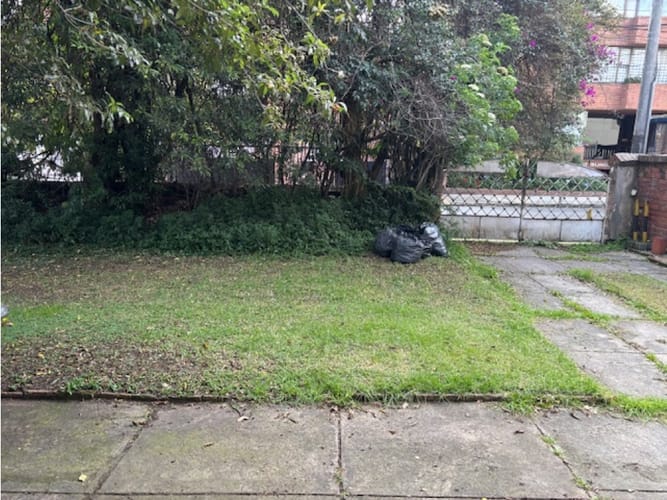 Casa de 6 alcobas en venta en Quinta Camacho, Bogotá, 746 m² · foto 3 de 11