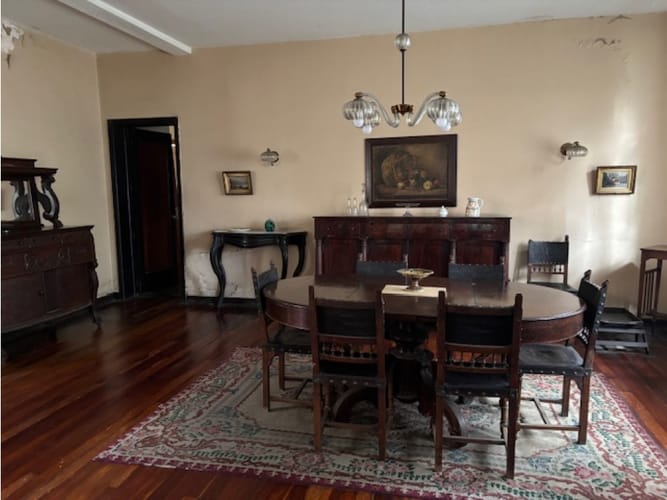 Casa de 6 alcobas en venta en Quinta Camacho, Bogotá, 746 m² · foto 10 de 11