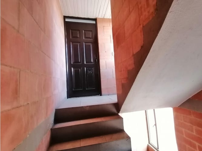 Apartamento de 3 alcobas en venta en Villa Juliana, Soacha, 43 m² · foto 2 de 17