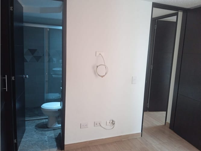 Apartamento de 3 alcobas en venta en La Prosperidad, Madrid, 50 m² · foto 16 de 24