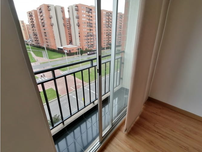 Apartamento de 3 alcobas en venta en La Prosperidad, Madrid, 58 m² · foto 3 de 24
