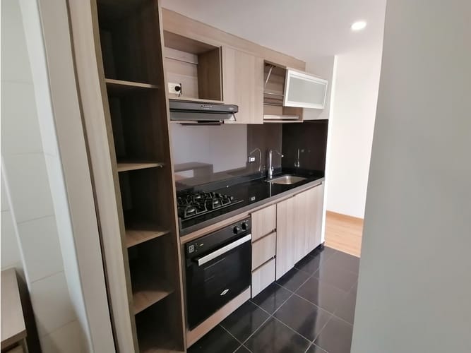 Apartamento de 3 alcobas en venta en La Prosperidad, Madrid, 58 m² · foto 9 de 24