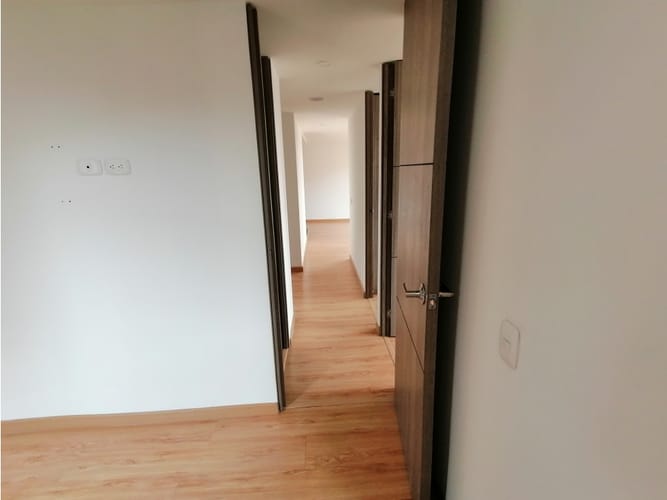 Apartamento de 3 alcobas en venta en La Prosperidad, Madrid, 58 m² · foto 10 de 24