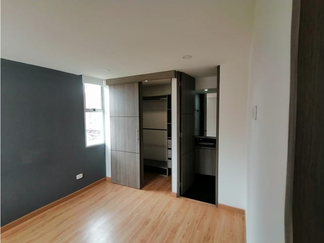 Apartamento de 3 alcobas en venta en La Prosperidad, Madrid, 58 m² · foto 14 de 24
