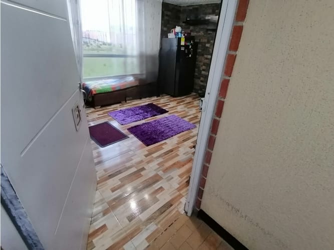 Apartamento de 3 alcobas en venta en Santa Ana, Soacha, 60 m² · foto 2 de 24