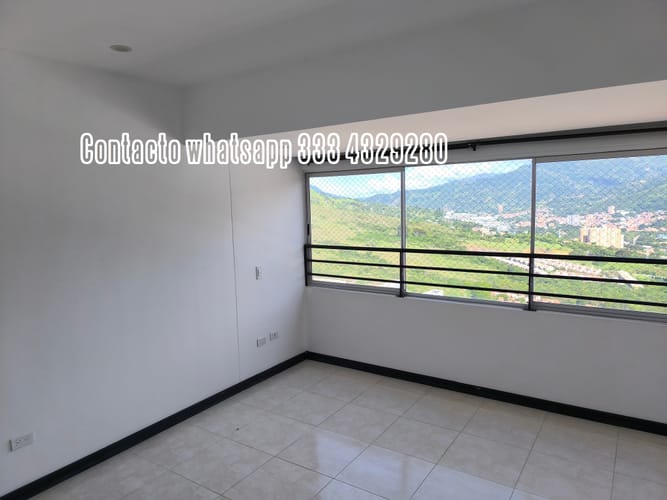 Apartamento de 4 alcobas en venta en Bello, 148 m² · foto 10 de 16