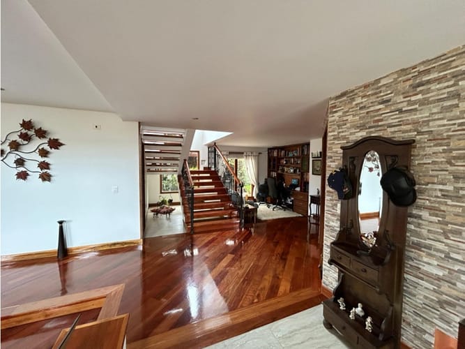 Casa de 5 alcobas en venta en La Balsa, Chía, 250 m² · foto 4 de 24