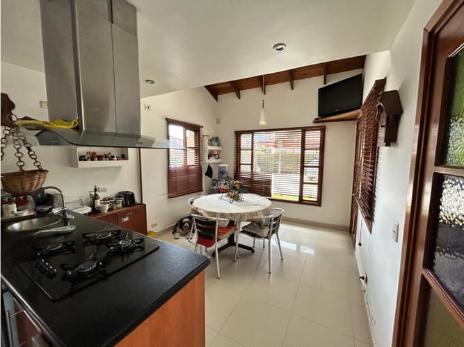 Casa de 5 alcobas en venta en La Balsa, Chía, 250 m² · foto 17 de 24