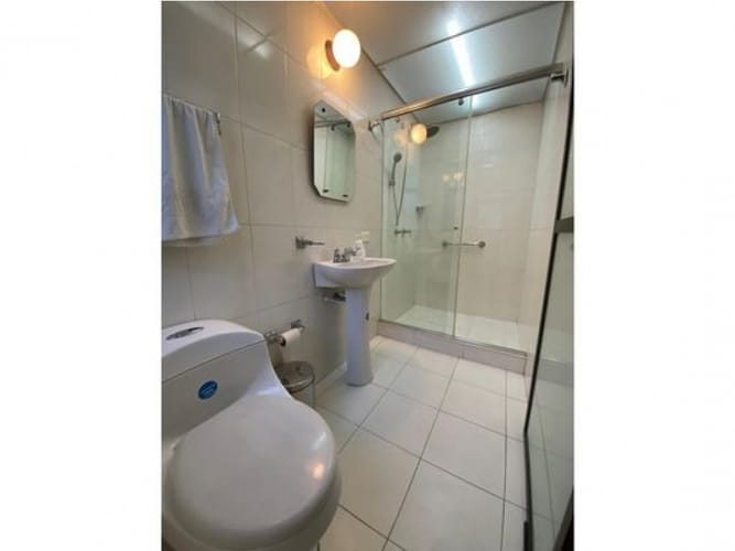 Casa de 3 alcobas en venta en San Luis, Bogotá, 315 m² · foto 8 de 24