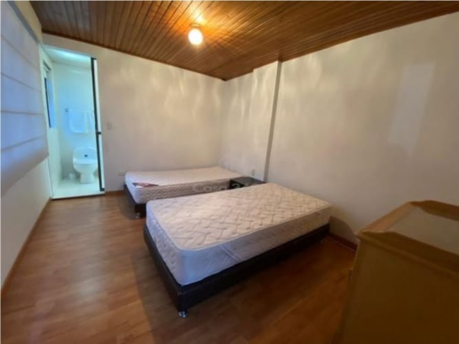 Casa de 3 alcobas en venta en San Luis, Bogotá, 315 m² · foto 17 de 24