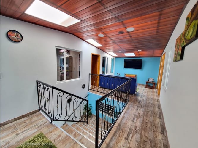 Casa de 7 alcobas en venta en Las Nieves, Tunja, 186 m² · foto 23 de 24