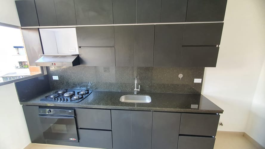 Apartamento de 3 alcobas en arriendo en El Diamante No. 2, Medellín, 162 m² · foto 5 de 20