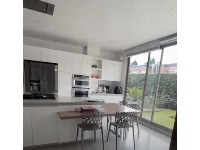 Casa de 4 alcobas en venta en San Jose De Los Nogales, Chía, 500 m² · foto 5 de 8