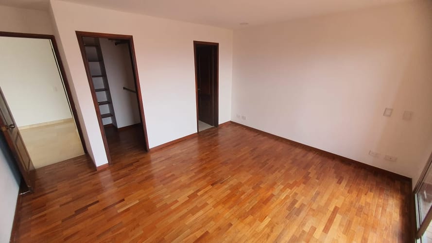 Apartamento de 3 alcobas en arriendo en El Diamante No. 2, Medellín, 162 m² · foto 15 de 20