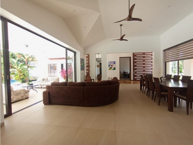 Casa de 5 alcobas en venta en Cairo Alto, Villavicencio, 600 m² · foto 4 de 24