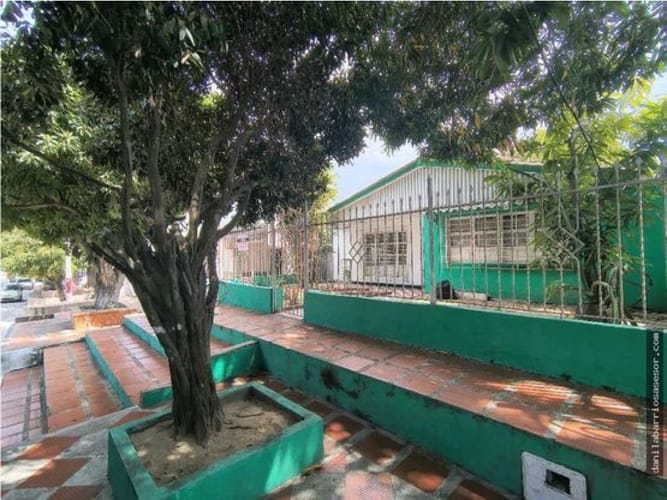 Lote en venta en La Union, Barranquilla, 302 m² · foto 2 de 12