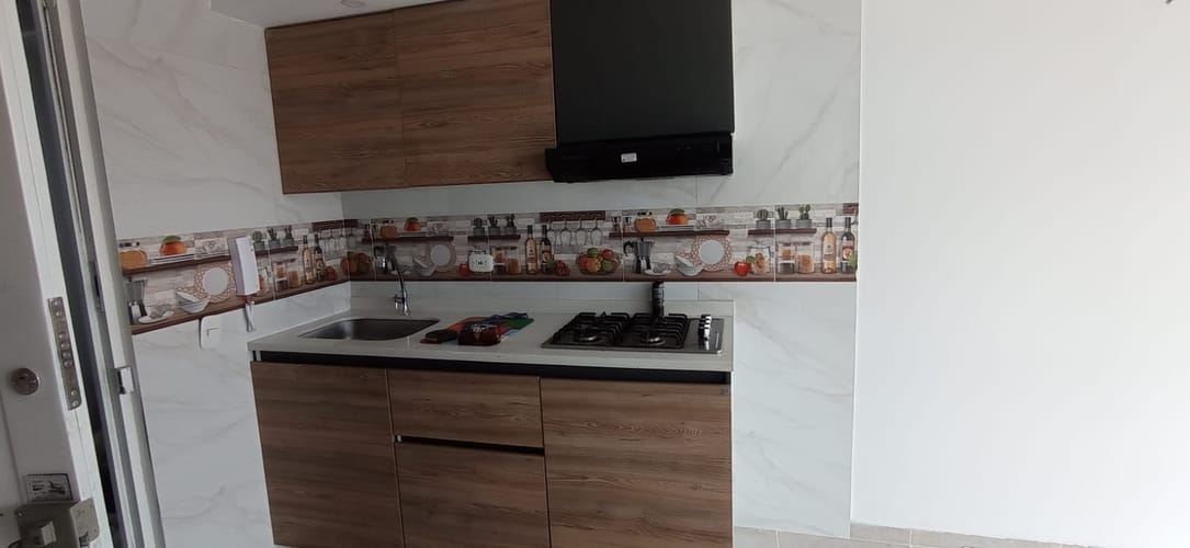 Apartamento de 2 alcobas en venta en Suba Salitre, Bogotá, 38 m² · foto 4 de 13