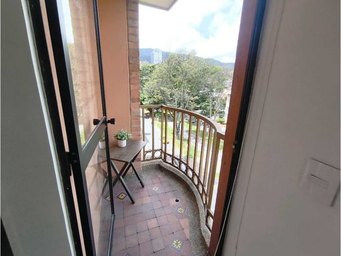 Apartamento de 2 alcobas en venta en Chico Norte, Bogotá, 105 m² · foto 11 de 24