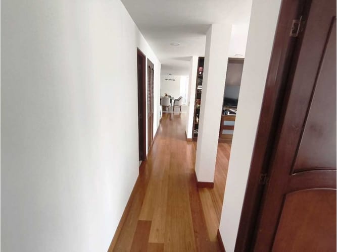 Apartamento de 2 alcobas en venta en Chico Norte, Bogotá, 105 m² · foto 14 de 24