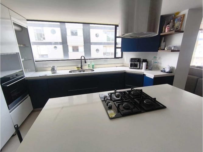 Apartamento de 2 alcobas en venta en Chico Norte, Bogotá, 105 m² · foto 19 de 24