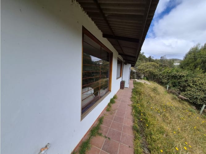 Casa de 4 alcobas en venta en Tras Del Alto, Tunja, 139 m² · foto 2 de 24