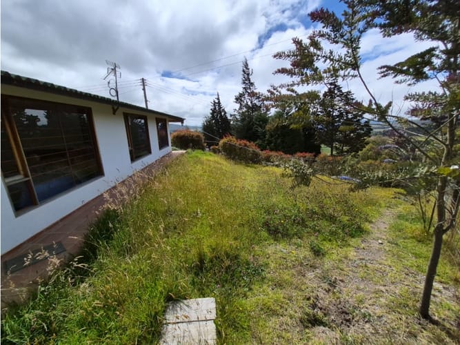 Casa de 4 alcobas en venta en Tras Del Alto, Tunja, 139 m² · foto 4 de 24