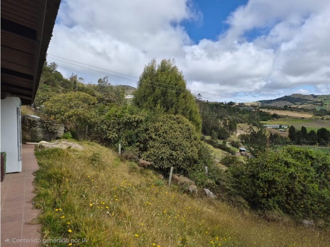 Casa de 4 alcobas en venta en Tras Del Alto, Tunja, 139 m² · foto 9 de 24